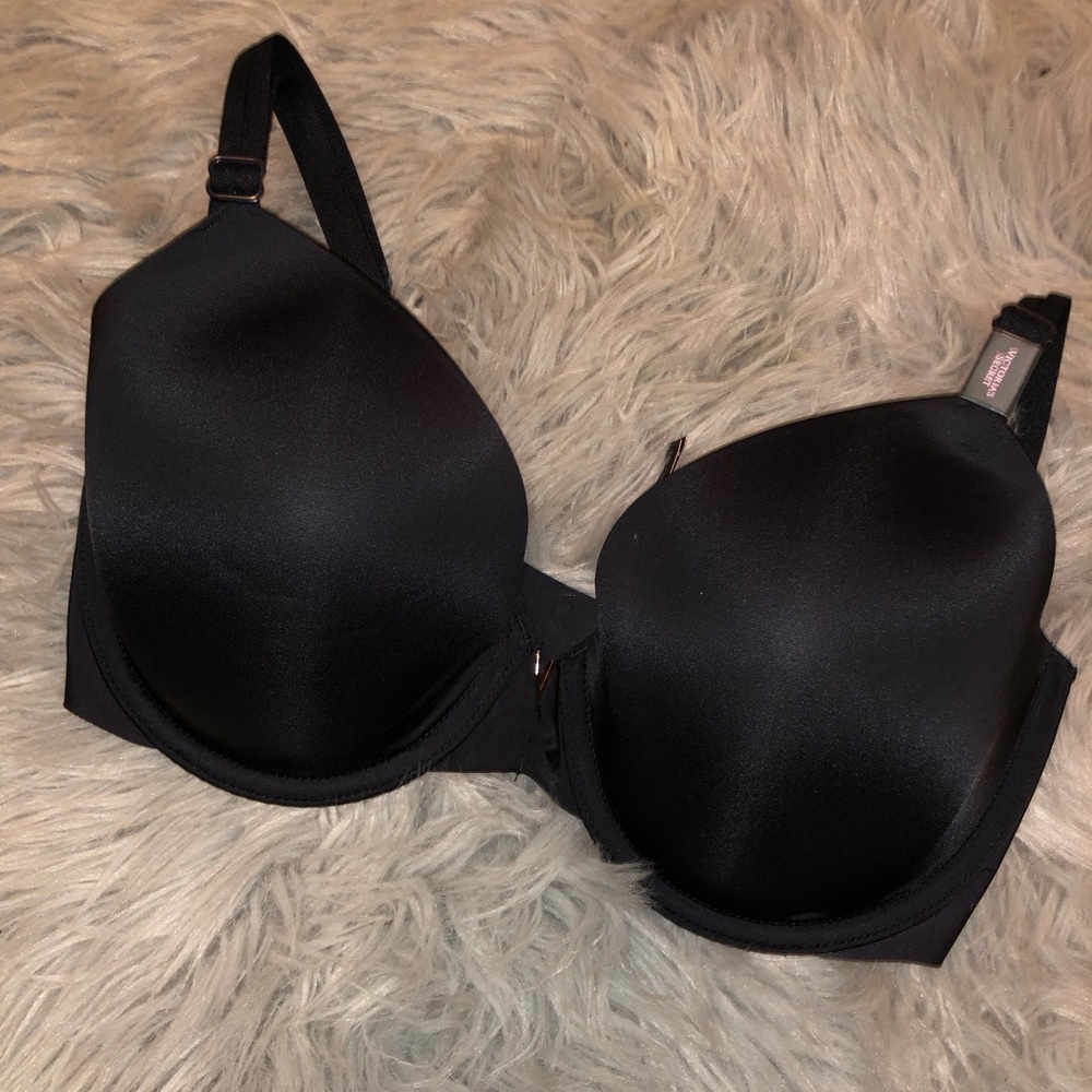 Brand new! Illusion perfect coverage bra!